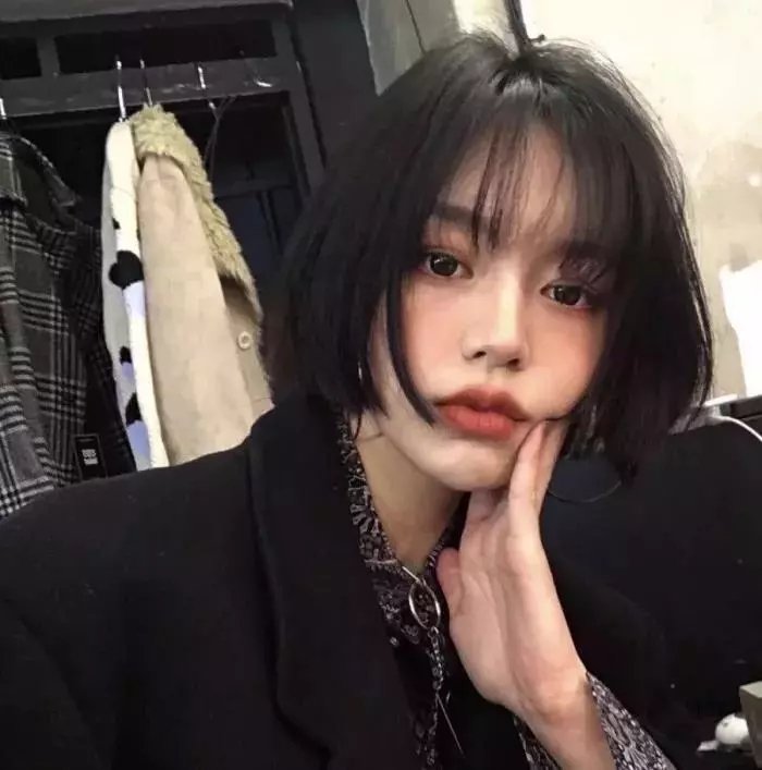 造反的见习修道士